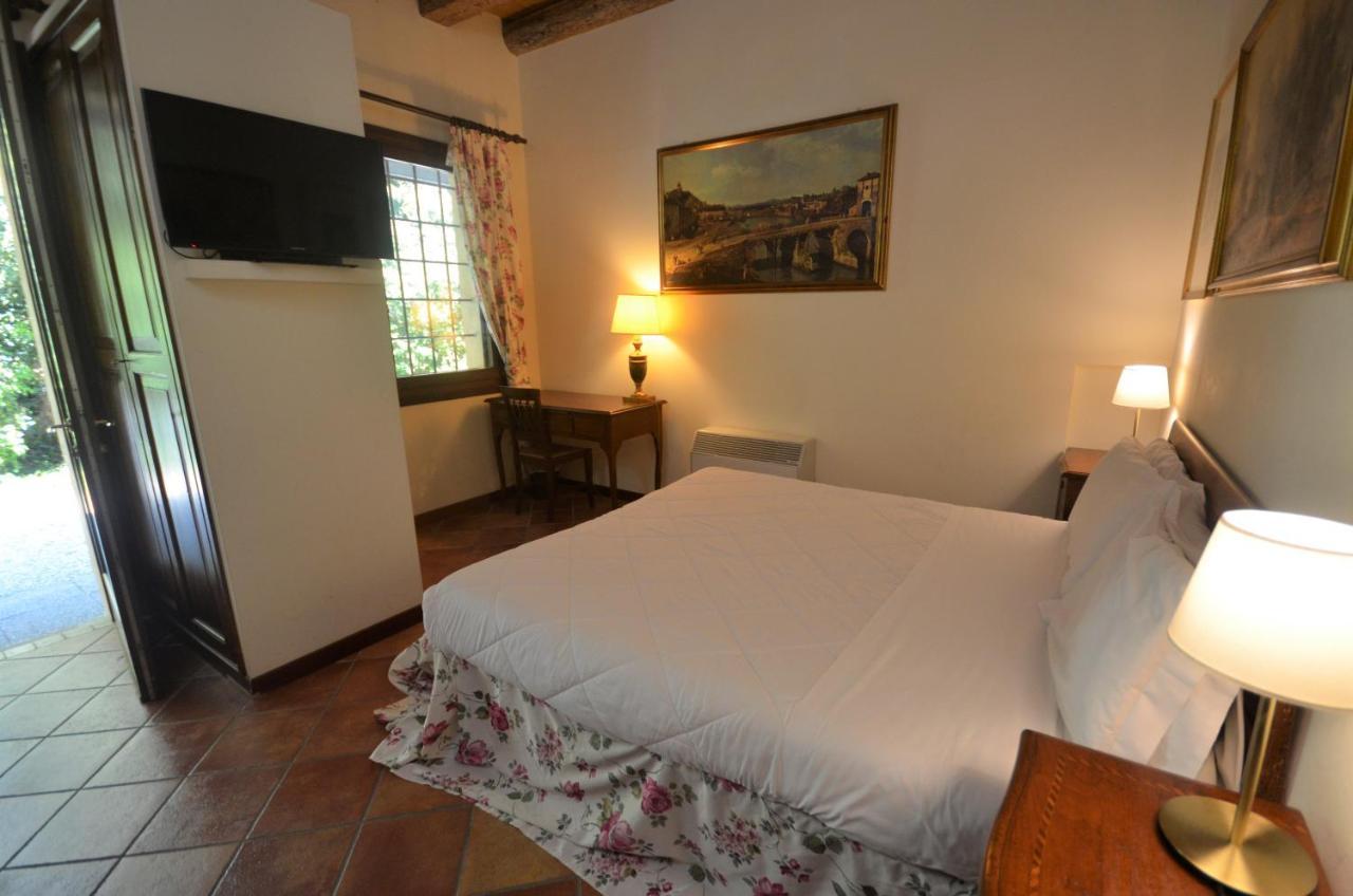 Hotel Villa Luppis Pasiano Di Pordenone Esterno foto