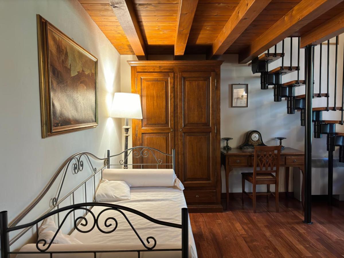 Hotel Villa Luppis Pasiano Di Pordenone Esterno foto
