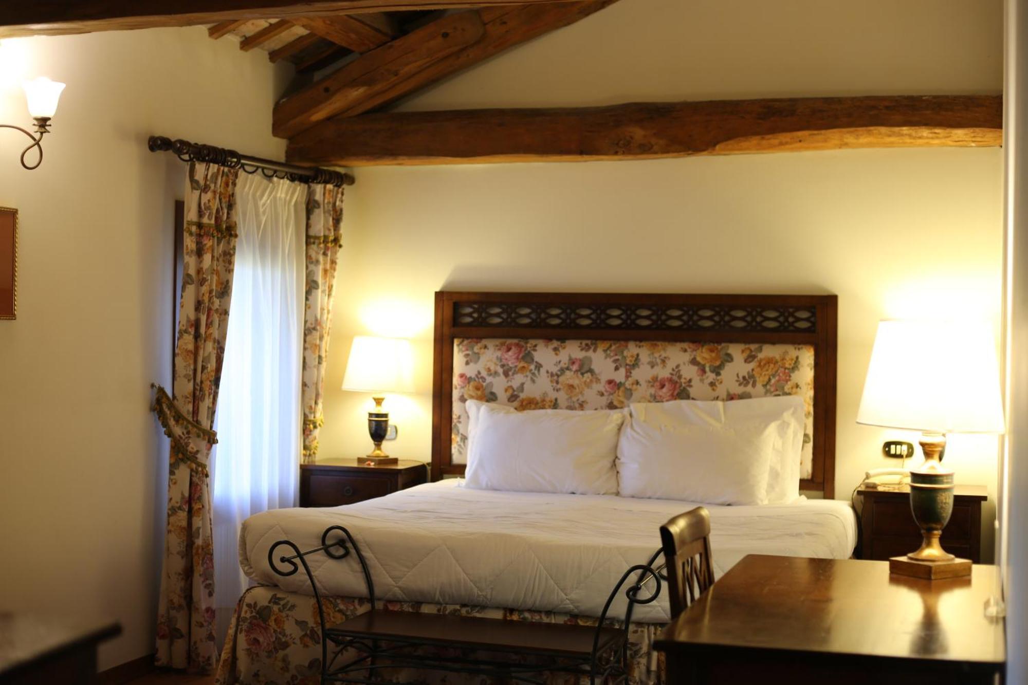 Hotel Villa Luppis Pasiano Di Pordenone Esterno foto