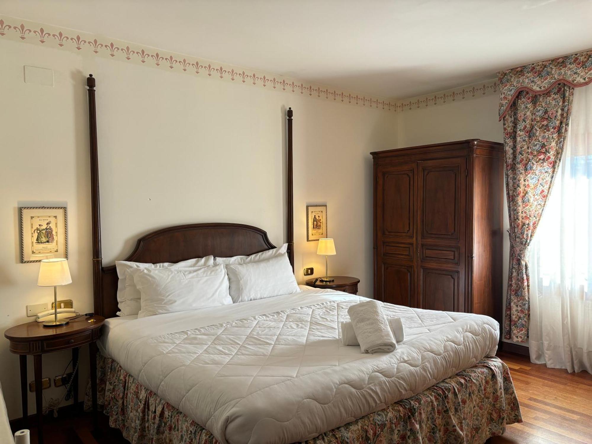 Hotel Villa Luppis Pasiano Di Pordenone Esterno foto