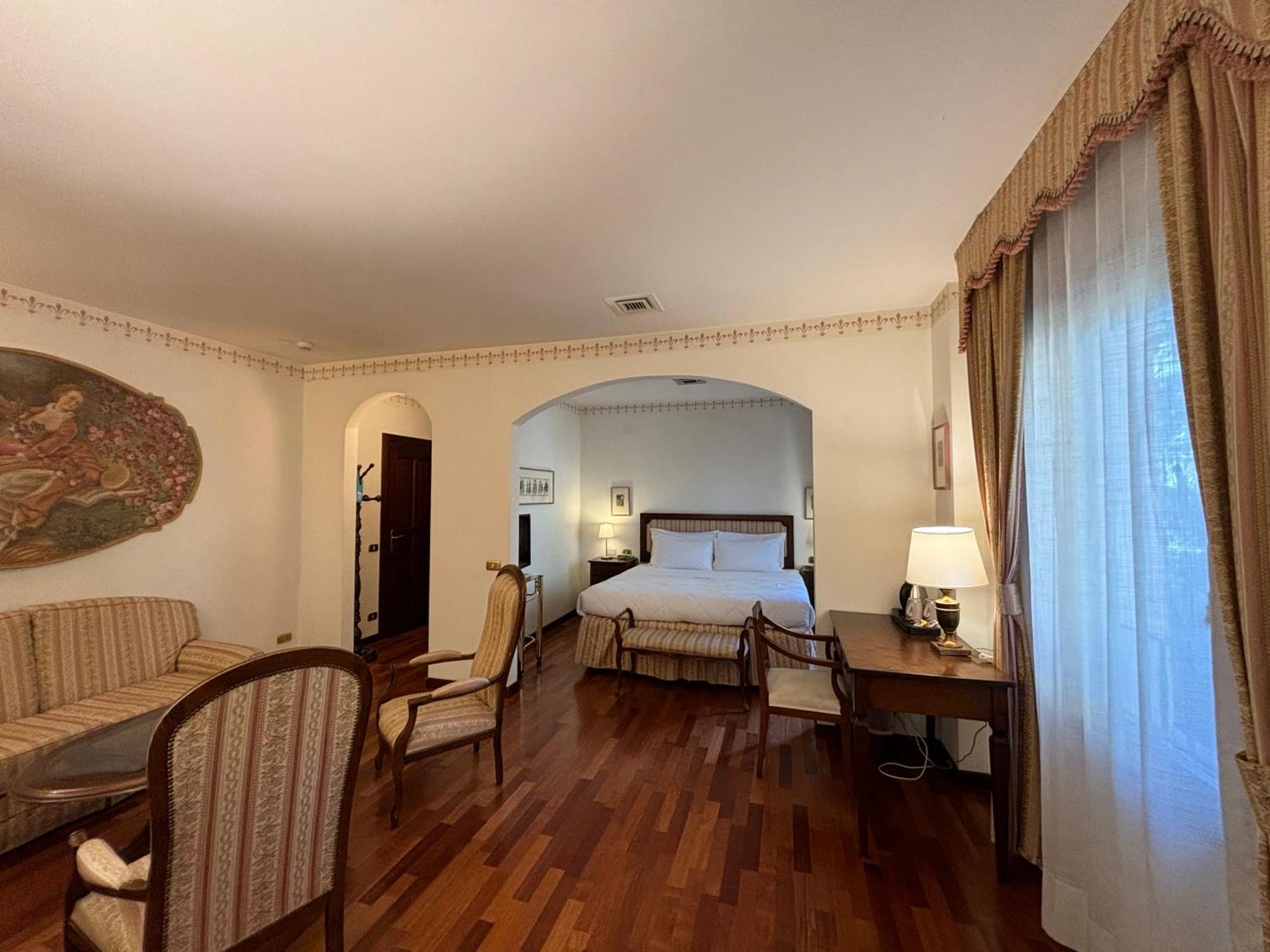 Hotel Villa Luppis Pasiano Di Pordenone Esterno foto