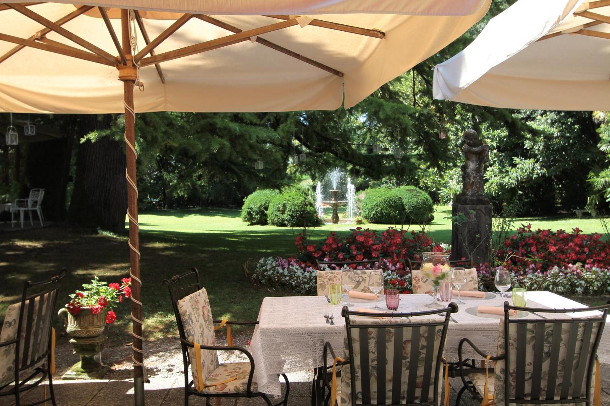 Hotel Villa Luppis Pasiano Di Pordenone Esterno foto