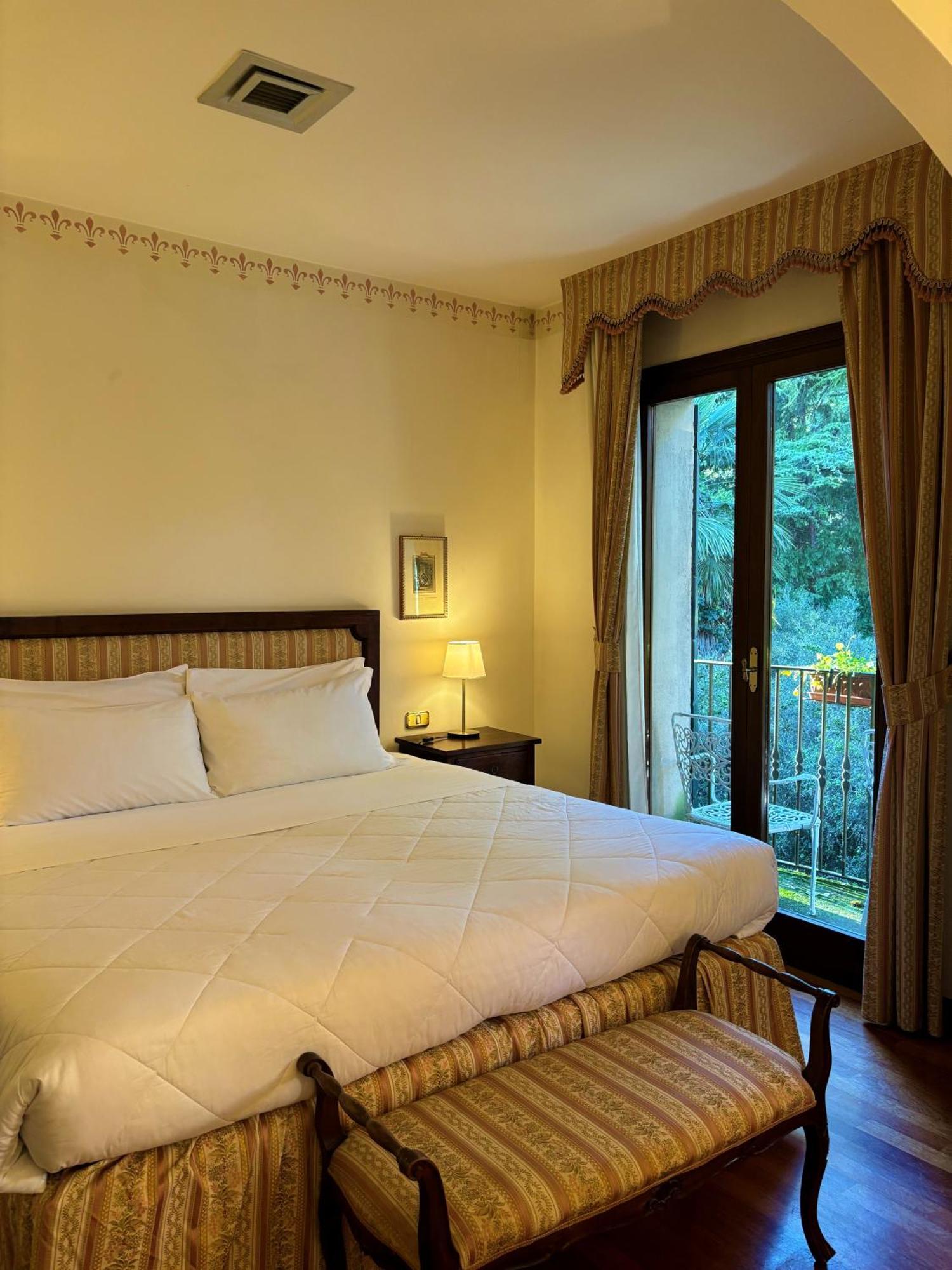Hotel Villa Luppis Pasiano Di Pordenone Esterno foto