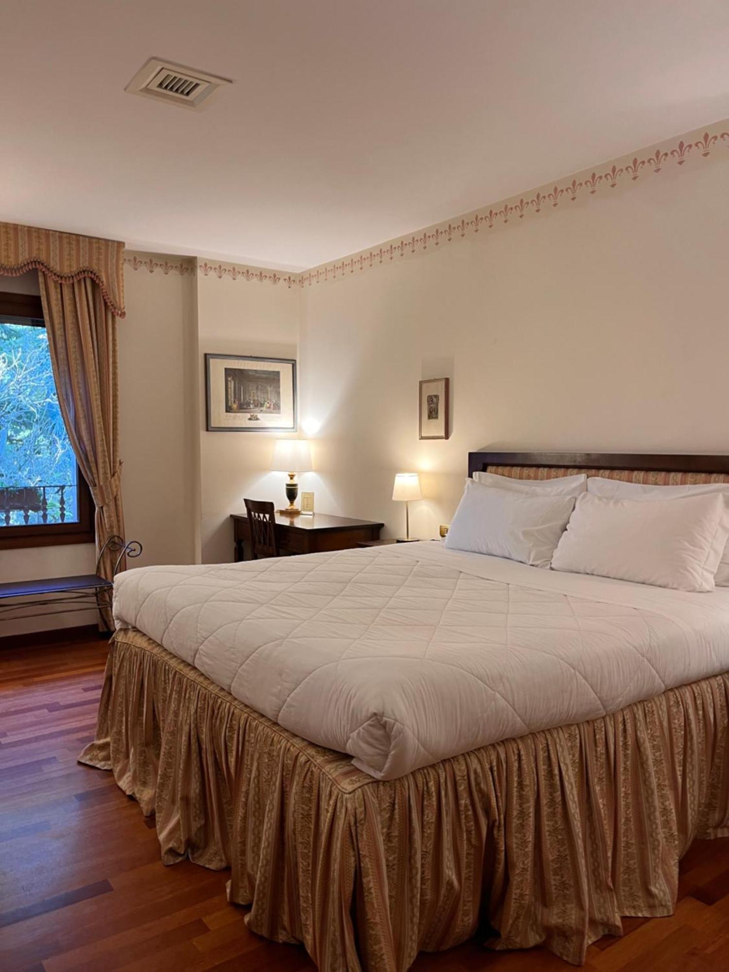 Hotel Villa Luppis Pasiano Di Pordenone Esterno foto