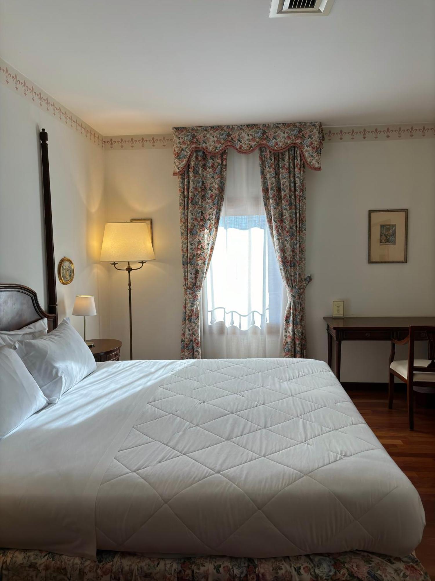 Hotel Villa Luppis Pasiano Di Pordenone Esterno foto