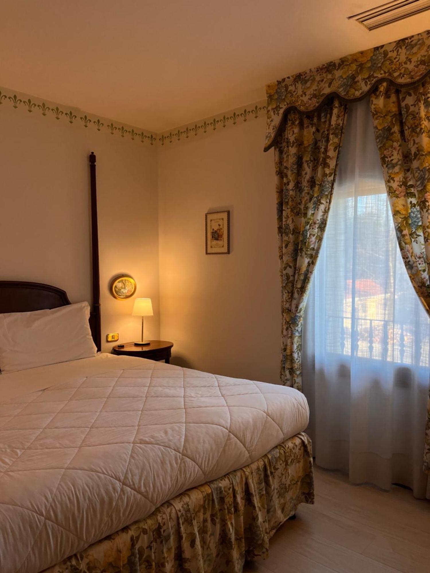 Hotel Villa Luppis Pasiano Di Pordenone Esterno foto