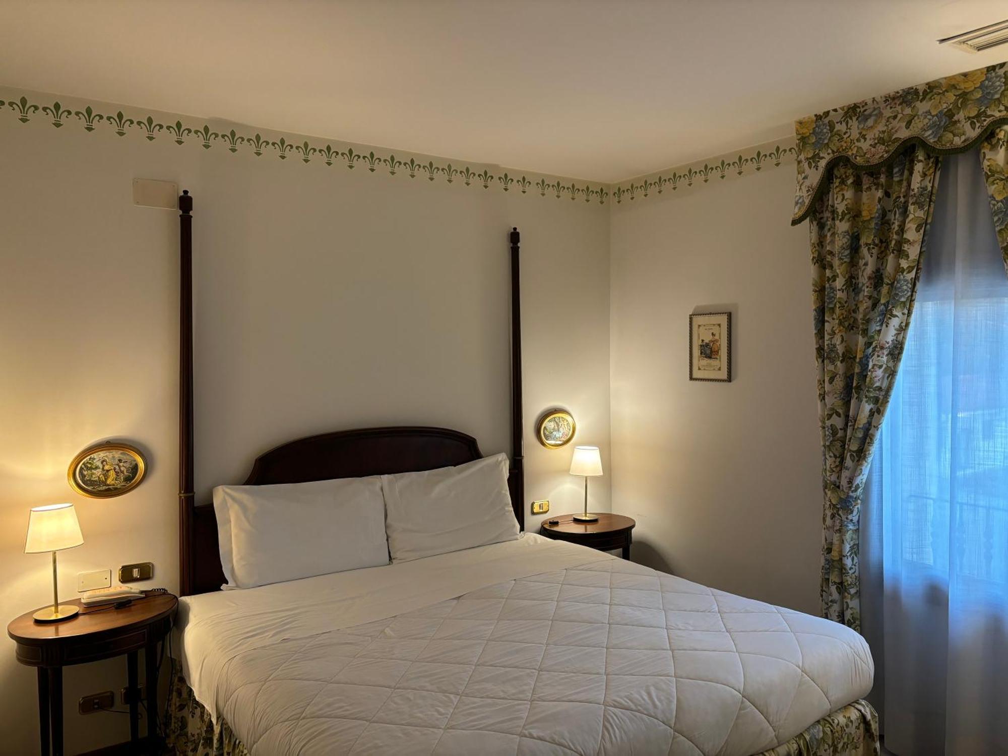 Hotel Villa Luppis Pasiano Di Pordenone Esterno foto